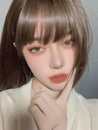 ロング honoka💄💋 ワンカラー/髪質改善のヘアスタイル