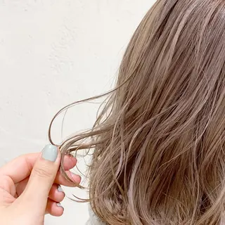 ミディアム カラー ヘアアレンジ 🫧透明感カラー/ ボブ/小笠原汐海🪽のヘアスタイル