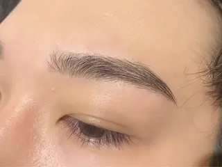 メンズ アイブロウ 🌱Ai Quick 新宿/シノネ🪞🫧のヘアスタイル