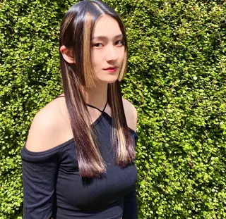 ロング パーマ 艶髪と透明感を ‼️/若林のヘアスタイル