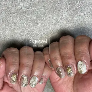 ネイル S. JEWELのネイルデザイン