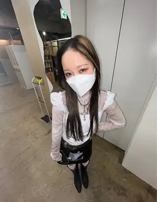 ロング freera所属・湯浅 美玖のヘアスタイル