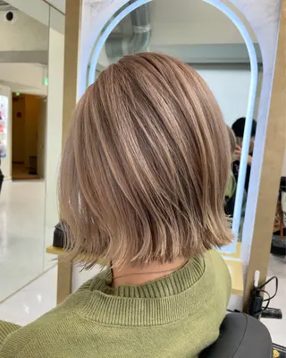 ショート 🔗透明感カラー🔗 エクステ✂️はるちかのヘアスタイル