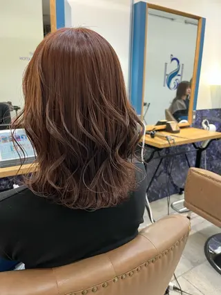 ミディアム カラー/アイリスト 麻優のヘアスタイル