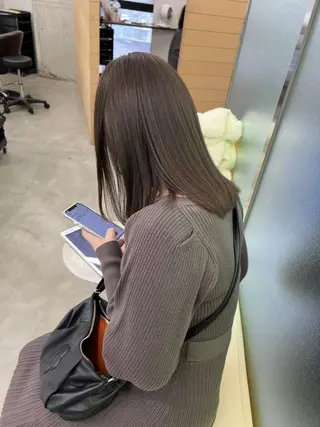 カラー ミディアム パーマ ヘアアレンジ ヘアケア特化型サロン newi 梅田のヘアスタイル