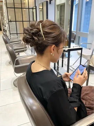 ロング ヘアアレンジ 🦖鶴岡香純🦖 5/1から復帰しますのヘアスタイル