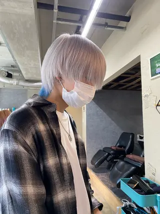 カラー メンズ ブリーチムラ修正 /ハイトーン/青砥大のヘアスタイル