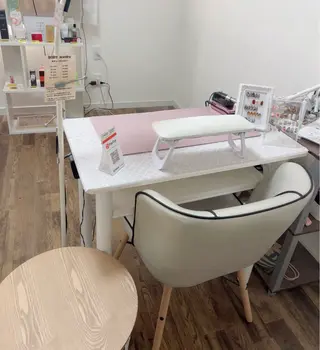 ネイル VIBLISS. ヴィブリスのネイルデザイン