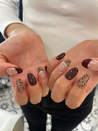 ネイル koyu 🩶のネイルデザイン