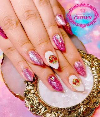 ネイル CROWN プライベートサロンのネイルデザイン