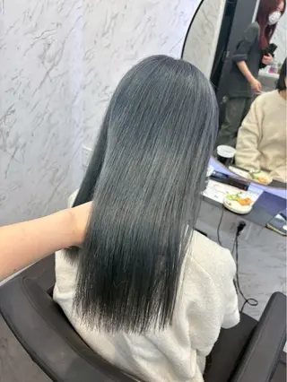 カラー ⋆✦ Leon カット¥1100のヘアスタイル