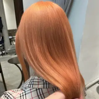 セミロング カラー 🎀ハイトーン・艶 カラー HANA🎀のヘアスタイル