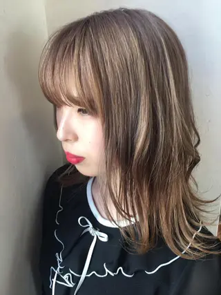 セミロング カラー TOWA 野村　コウダイのヘアスタイル