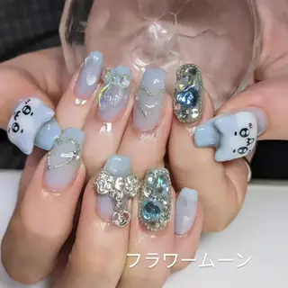 ネイル フラワー ムーンのネイルデザイン