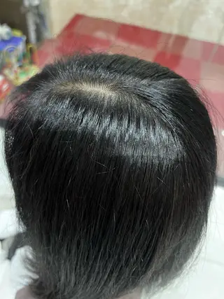 カラー 松原 梨華のヘアスタイル