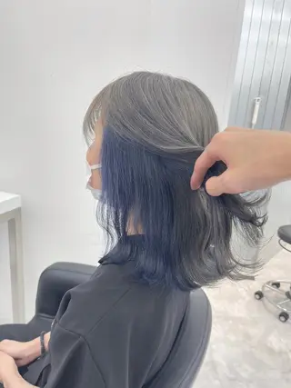 セミロング ‎🤍札幌ハイトーン 🤍シンゴのヘアスタイル