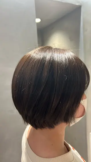 ショート カラー 玉田 千智のヘアスタイル
