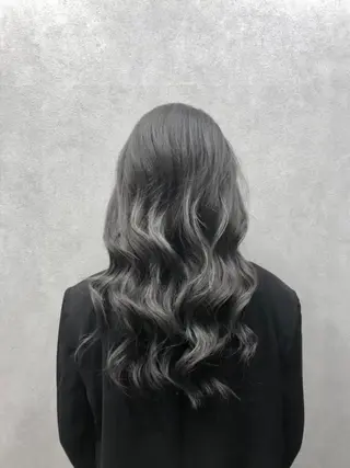 セミロング カラー 豊中/メンズ特化 岡田 龍之介のヘアスタイル