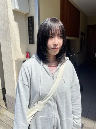ミディアム マツダ レンのヘアスタイル