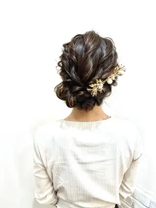セミロング ヘアアレンジ きむえり/髪質改善 /うねり広がり改善のヘアスタイル