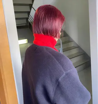 ショート カラー パーマ ヘアアレンジ デザインカラー/ボブ ブリーチカラー/ユリのヘアスタイル