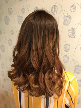 ロング カラー パーマ ヘアアレンジ 美容室F i t✂️ ササキのヘアスタイル
