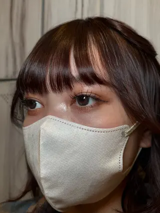 マツエク・マツパ 梨ア .のヘアスタイル