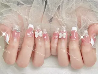 ネイル Momo 🤍のネイルデザイン