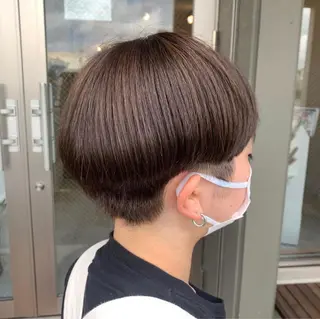 ショート カラー Miloc那覇店 Ainoのヘアスタイル