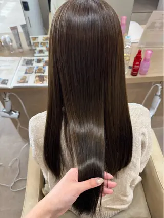 セミロング ルプラボウ/日野 /ショート/レイヤーのヘアスタイル