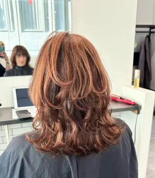 セミロング カラー GaKu/ハイトーン /ブリーチ/レイヤーのヘアスタイル