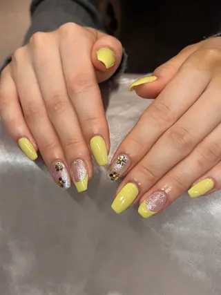 ネイル Roy 心斎橋 IINUMAのネイルデザイン