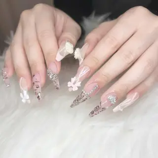 ネイル mY... SAYAKAのネイルデザイン