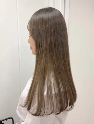 ロング カラー 柔らか垢抜けｶﾗｰと ｶｯﾄ🫧ASUKAのヘアスタイル