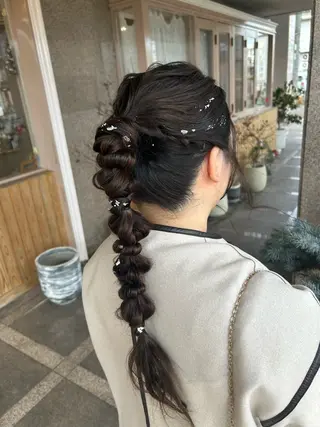 ロング カラー ヘアアレンジ amiu 森本千晴のヘアスタイル