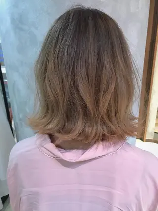 ミディアム カラー 松村 崇弘のヘアスタイル