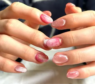 ショート 2DY NAIL SALONのネイルデザイン