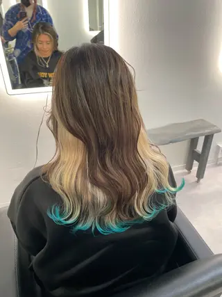 ロング カラー Cielro/ダブル カラー/西田咲希のヘアスタイル
