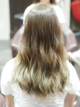 セミロング カラー 辻 竜也　のヘアスタイル