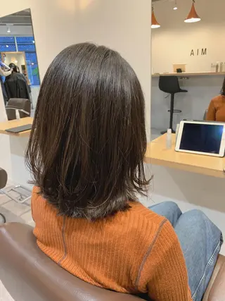 ミディアム MIA 菅原のヘアスタイル