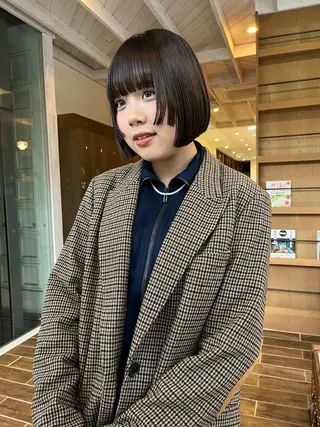 ミディアム 酸性ストレート/ 暖色カラー/ココネのヘアスタイル