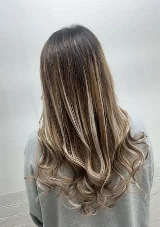 ダブルスキルエクステ /羽エクステ白石宇由のヘアスタイル