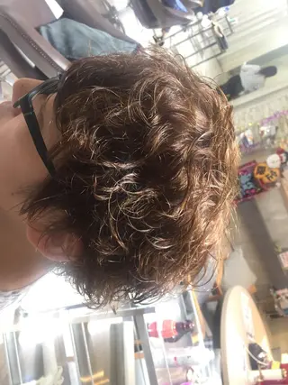 パーマ メンズ cherir髪質改善 パーソナルカラー診断のヘアスタイル