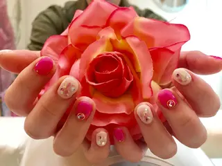 ネイル ♡ビジュール♡ NAIL &まつ毛のマツエク・マツパデザイン