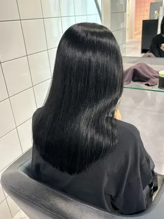 セミロング カラー 表参道♡暗髪♡ 艶カラー♡アユミのヘアスタイル