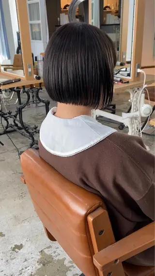 ショート ショートヘア、ボブ こやさん　コヤマのヘアスタイル