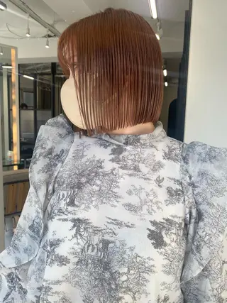 ショート カラー センターパート/ 暖色カラーayuのヘアスタイル