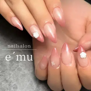 ネイル nailsalon e´muのネイルデザイン