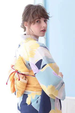 ミディアム 小林 永佳のヘアスタイル