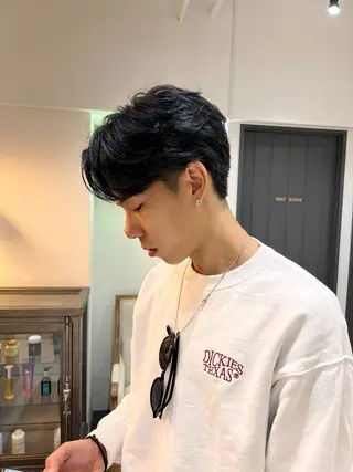 ショート メンズ Ryosuke ブリーチ縮毛矯正特化のヘアスタイル